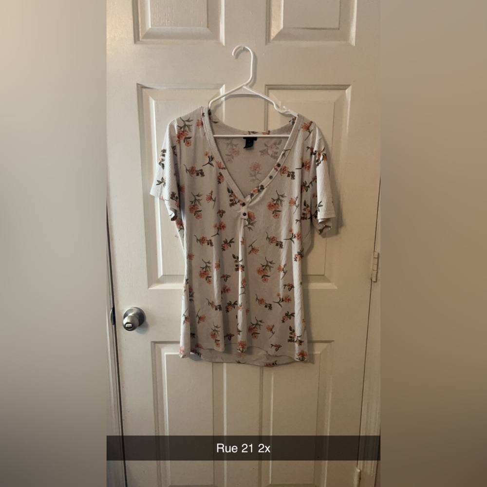 Floral 2x rue21 blouse
